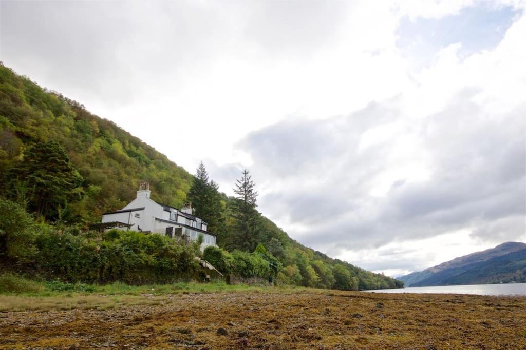 Rossmay House - 4 Bedroom Scottish Villa With Waterfront / Mountain Views Arrochar Eksteriør bilde